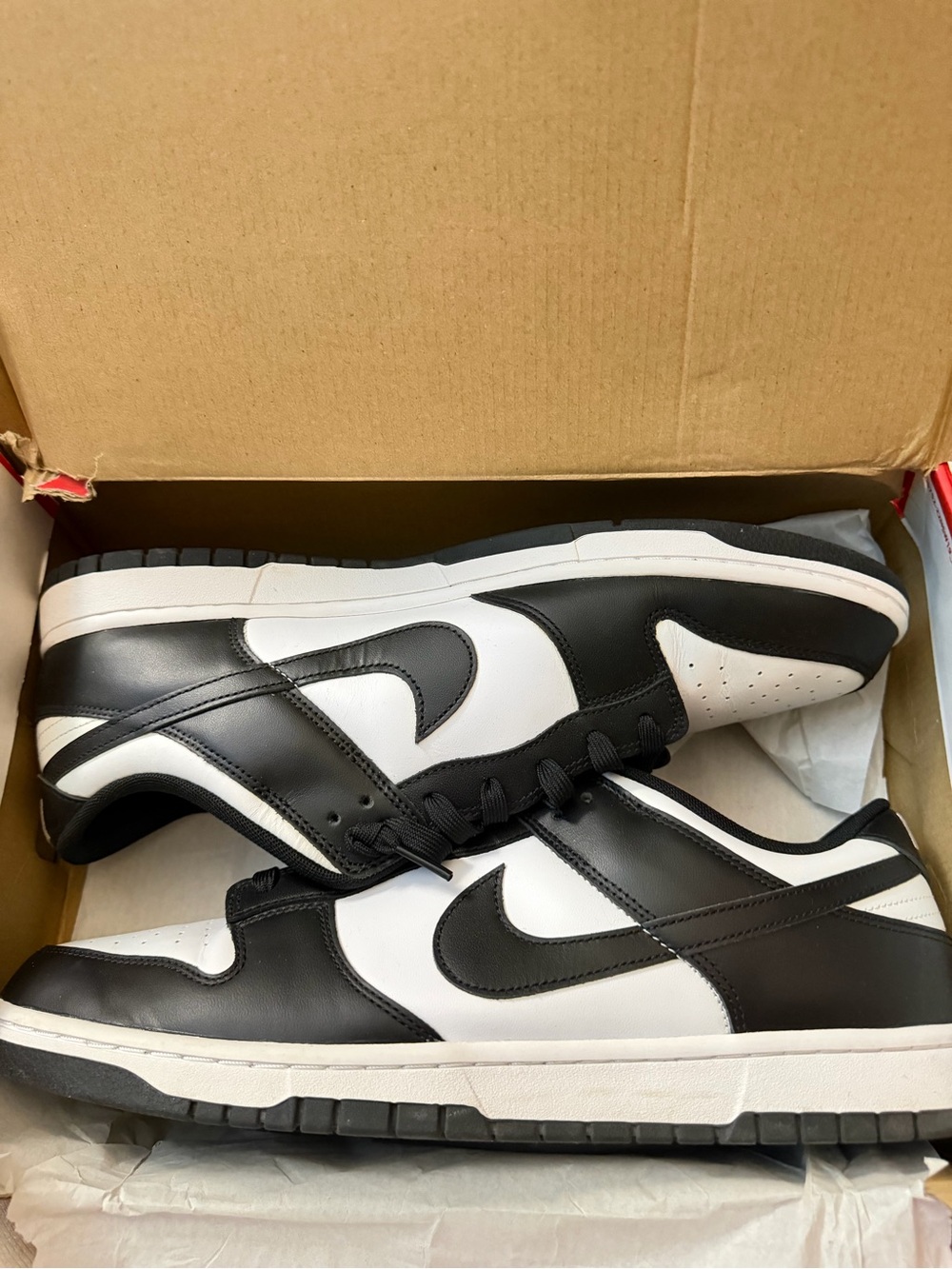 Nike Dunk Low Panda Sneakers